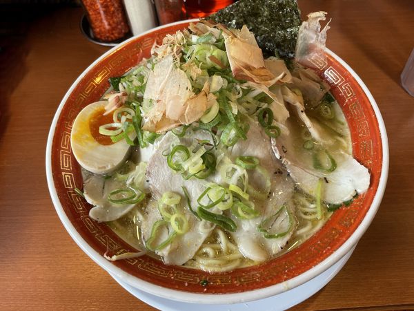 「特製柚子塩ラーメン　880円」@ゆず塩らーめん 一兆家の写真