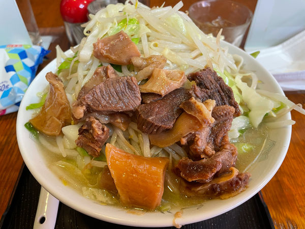 「野菜牛すじラーメン」@ラーメンあやの写真