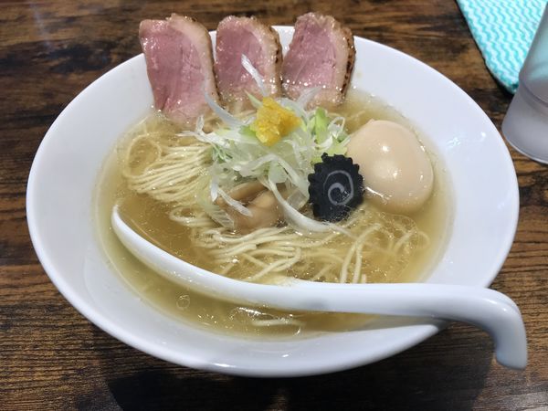 「鴨塩 800円 + クーポン味玉」@麺屋 上々の写真