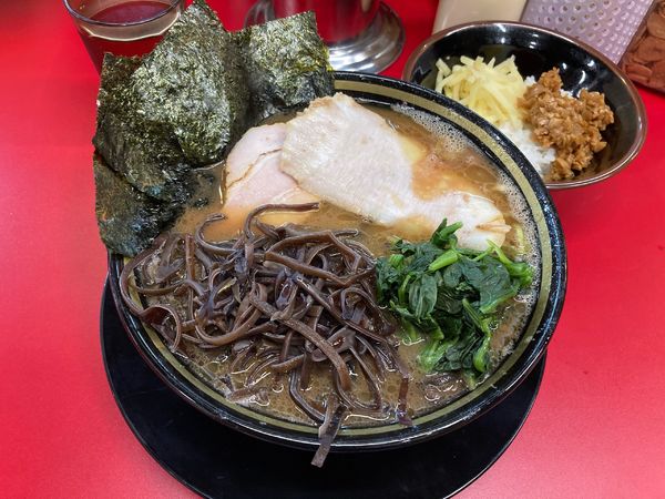 「ラーメン」@IEKEI_TOKYO 王道家直系の写真