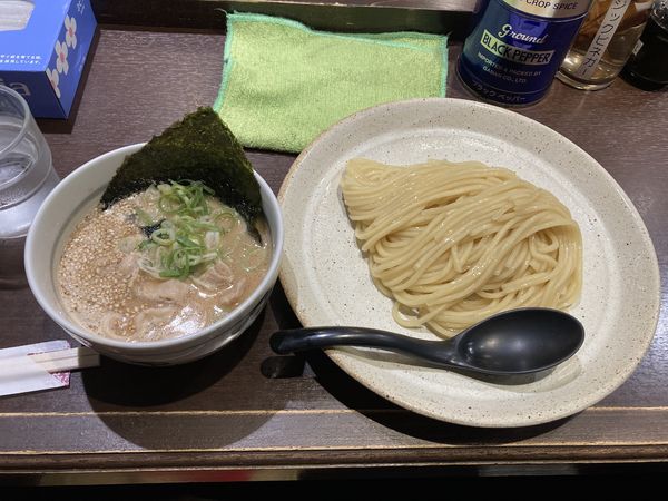 「とりとん」@越後つけ麺 維新 湯沢がんぎどおり店の写真