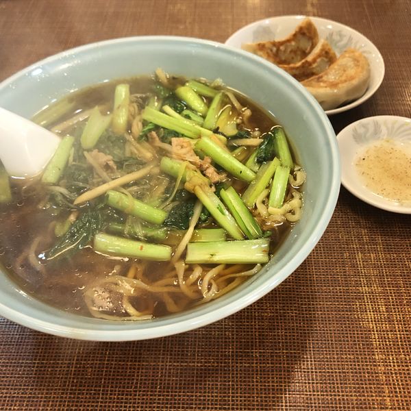 「小松菜らーめん」@珍來 梅島店の写真