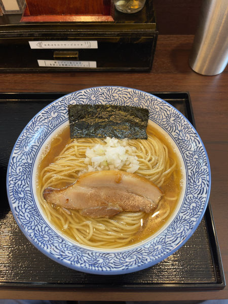 「淡麗煮干そば醤油（900円）」@中華蕎麦 福はらの写真