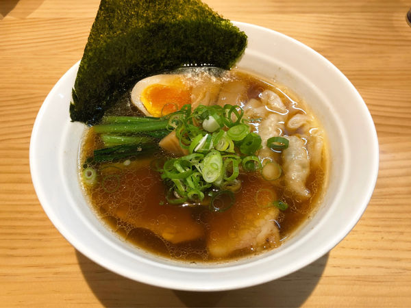 「特製醤油らーめん」@拉麺 弁tenの写真