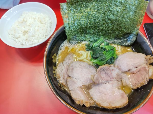 「チャーシュー麺 のりＷ」@らーめん 谷瀬家 新橋店の写真