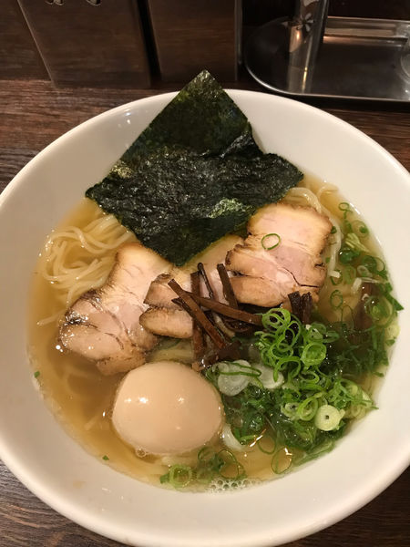 「煮干し大　サービス玉子」@自家製麺 コトホギの写真