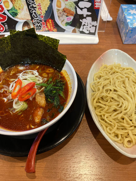 「鬼辛しびれつけ麺」@横浜家系ラーメン 矢中家の写真