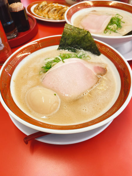 「ラーメン＋味玉」@中華そば とんちんたんの写真