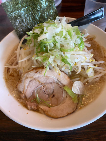 「焦がしニンニク醤油らーめん➕麺固め➕ギタギタ」@麺屋 祐 TASUKUの写真