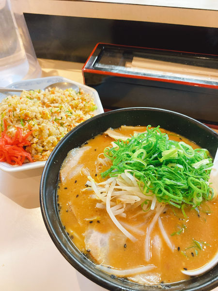 「ピリ辛みそラーメン」@拉麺 蘭蘭の写真