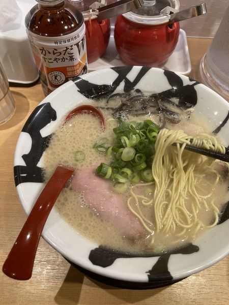 「白賀正（８５０円）」@賀正軒 六甲道店の写真