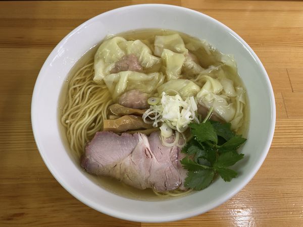 「塩ワンタン麺」@中華そば こてつの写真