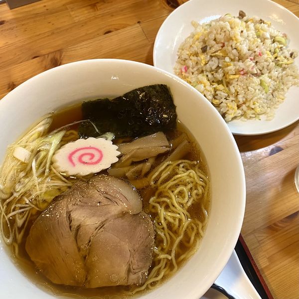 「らーめん（醤油）＋チャーハンセット」@らぁめん 和の写真