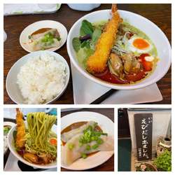 期間限定 大海老と牡蠣のグリーンカレー坦々麺 990円