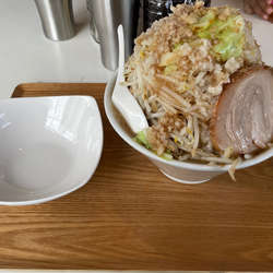 美郎ラーメン全マシ大盛り