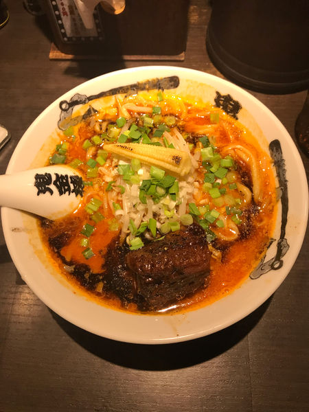 「カラシビ味噌らー麺・並盛 900円」@カラシビ味噌らー麺・つけ麺 神田本店の写真