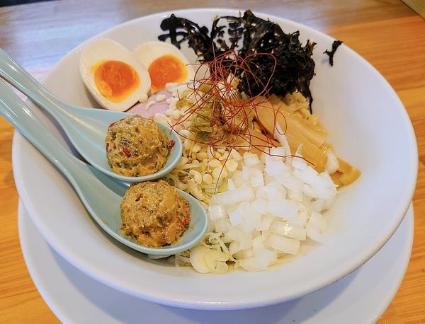 「ししとうの冷やしまぜそば【期間限定】」@ニボチャチャ！！ラーメン あらき軒の写真