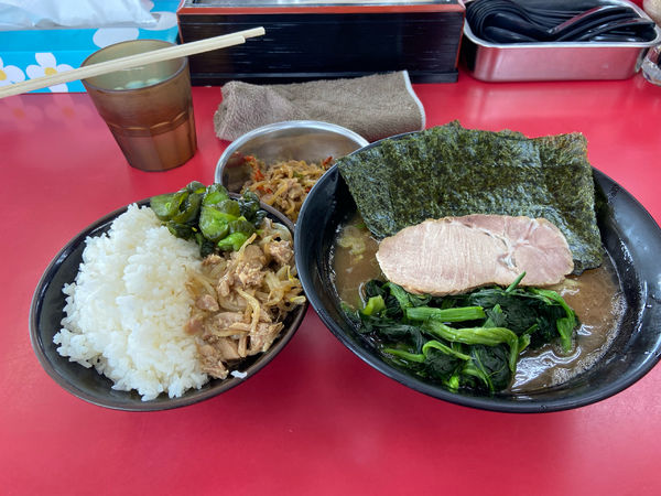 「ラーメン＋辛チャー」@武蔵家直系 ぼうそう家の写真