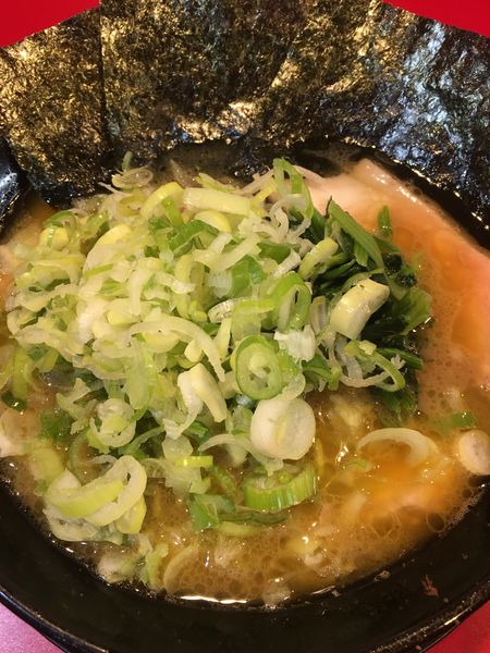 「チャーシューメン　きざみネギ」@家系ラーメン王道 王道之印の写真