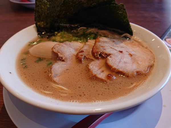 「ばってん盛りラーメン」@ばってんラーメン 町田店の写真