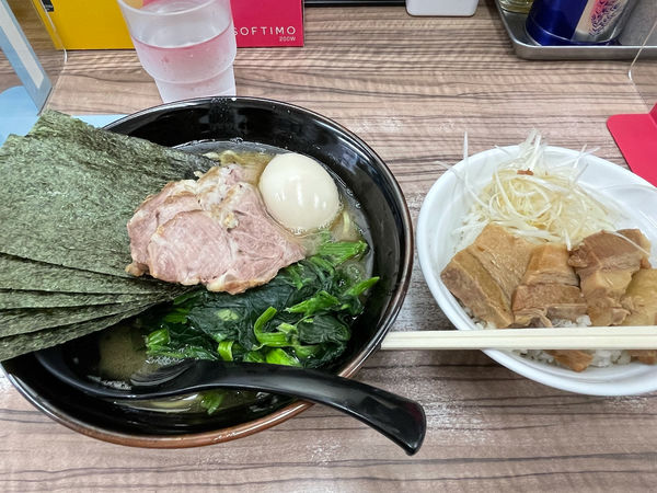 「MAXラーメン」@武蔵家 富士見店の写真