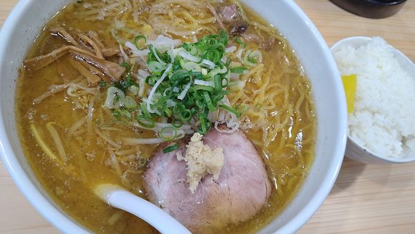 「味噌ラーメン、大盛り、小ライス」@あさひ町内会の写真