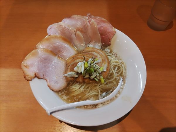 「豚塩らーめん  ﾒﾝﾏ抜き」@麺堂 稲葉の写真