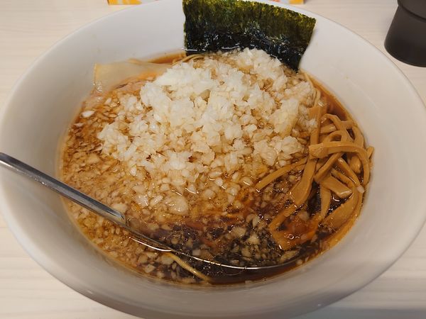 「薬味ラーメン(700円)」@元祖敏々亭 びんびんの写真