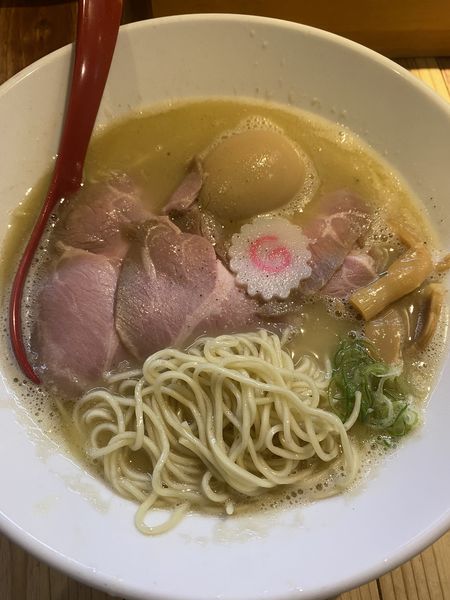 「塩らぁ麺(鶏白湯)」@麺肆 秀膽の写真