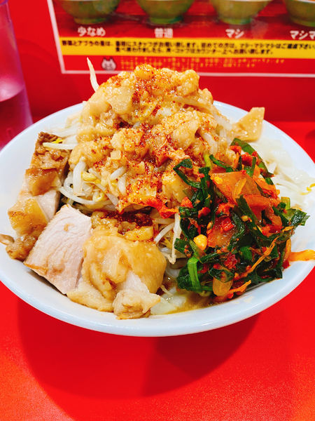 「ミニラーメン　辣油、ニラキムチ」@立川マシマシ 太田店の写真