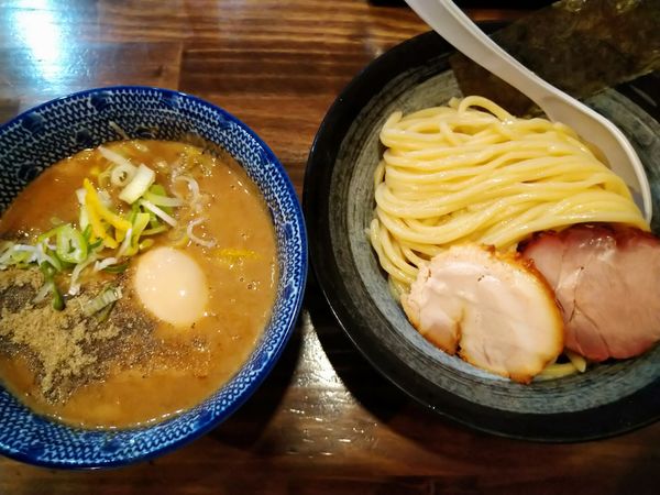 「背脂魚介つけ麺」@麺屋 必道の写真