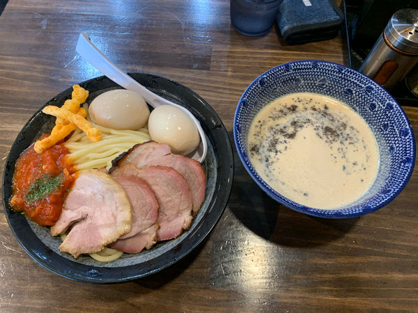 「爽涼のつけそば トリュフとトマト+特製トッピング ￥900+ ￥」@麺屋 必道の写真