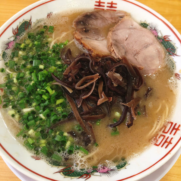 「豚骨らーめん 700円」@てっちゃんの写真