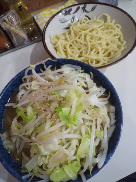 「もりそば(小)720円(麺カタメ)野菜120円」@所沢大勝軒の写真