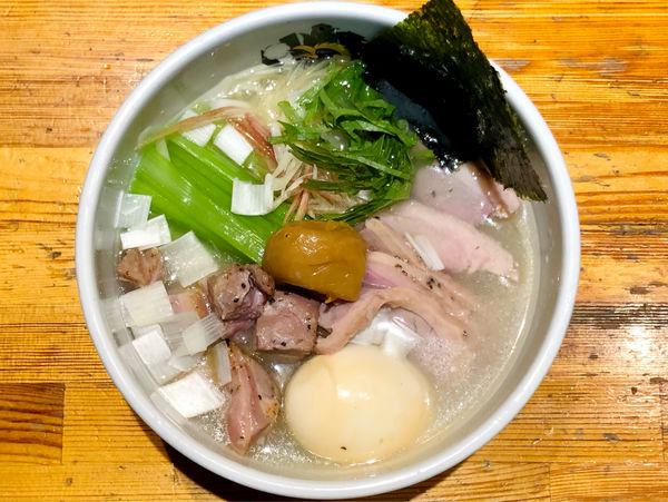 「★＜期間限定20食＞特製冷やし鴨中華そば🍜¥1,230」@満鶏軒の写真