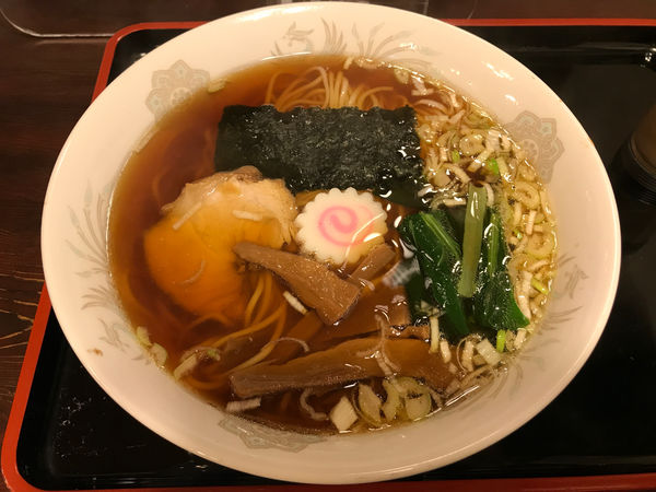 「中華そば　750円」@青山やぶそばの写真