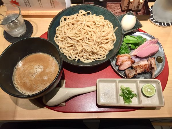 「特製鴨白湯つけ麺【1500円】」@鴨中華そば 楓の写真