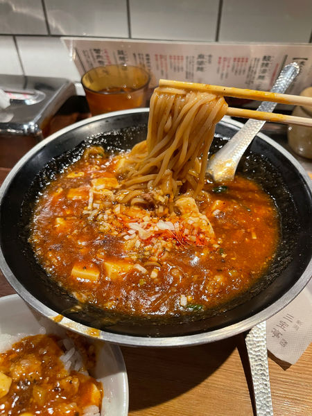 「全トロ麻婆麺」@新潟 三宝亭東京ラボ 中目黒店の写真