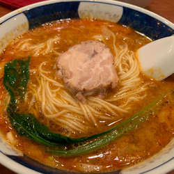 坦々麺　だんだんめん