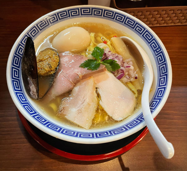 「熟玉貝だし塩そば」@だし廊 -DASHIRO-の写真