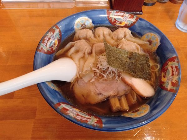 「肉ワンタン」@支那そば 幸雲の写真
