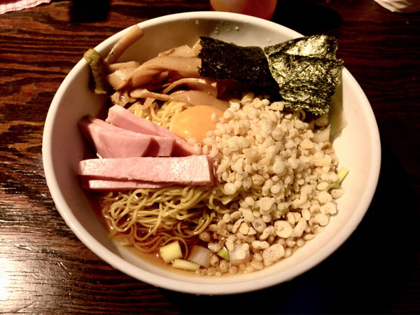 「冷やしぶっかけ中華+生玉子卵黄（850円）」@宗家一条流がんこラーメン 十八代目の写真