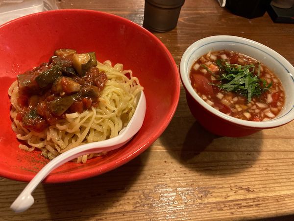 「トマトつけ麺 900円」@麺 酒 やまのの写真