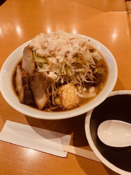「豚ラーメン（ミニ） 880円」@自家製熟成麺 吉岡の写真
