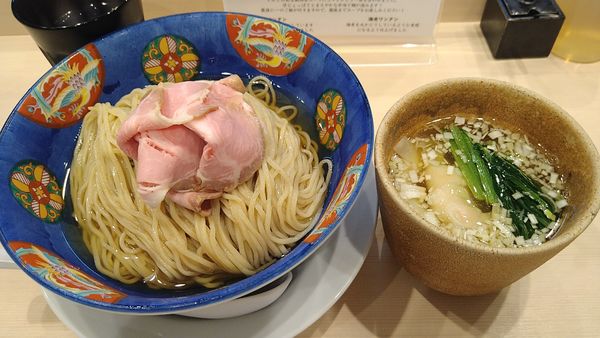 「鰹昆布水つけ麺ワンタン入り¥1180-」@つけめん金龍の写真