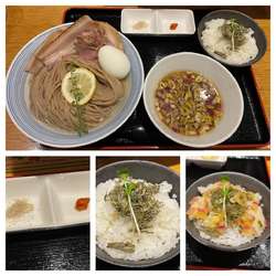 全粒粉麺の昆布水つけそば 大盛 950円