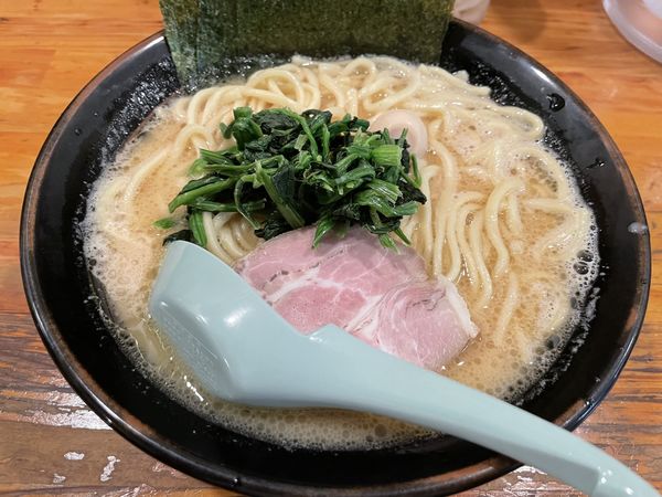 「ラーメン」@横濱家系ラーメン ちとせ家の写真