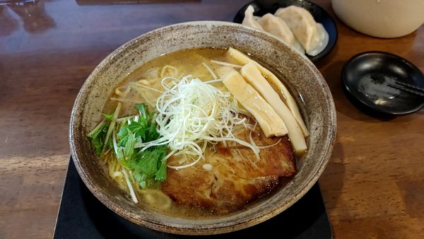「純塩らぁ麺」@麺らいけんの写真