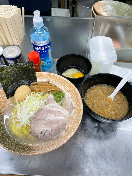 「ハイパー覆麺悪いつけ熱盛り醤油＋甘鯛ソース×2」@覆麺 智の写真