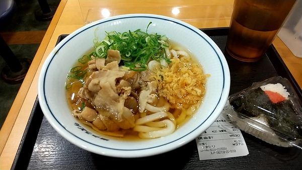 「肉うどん（５００円）」@瀬戸うどん 新横浜店の写真
